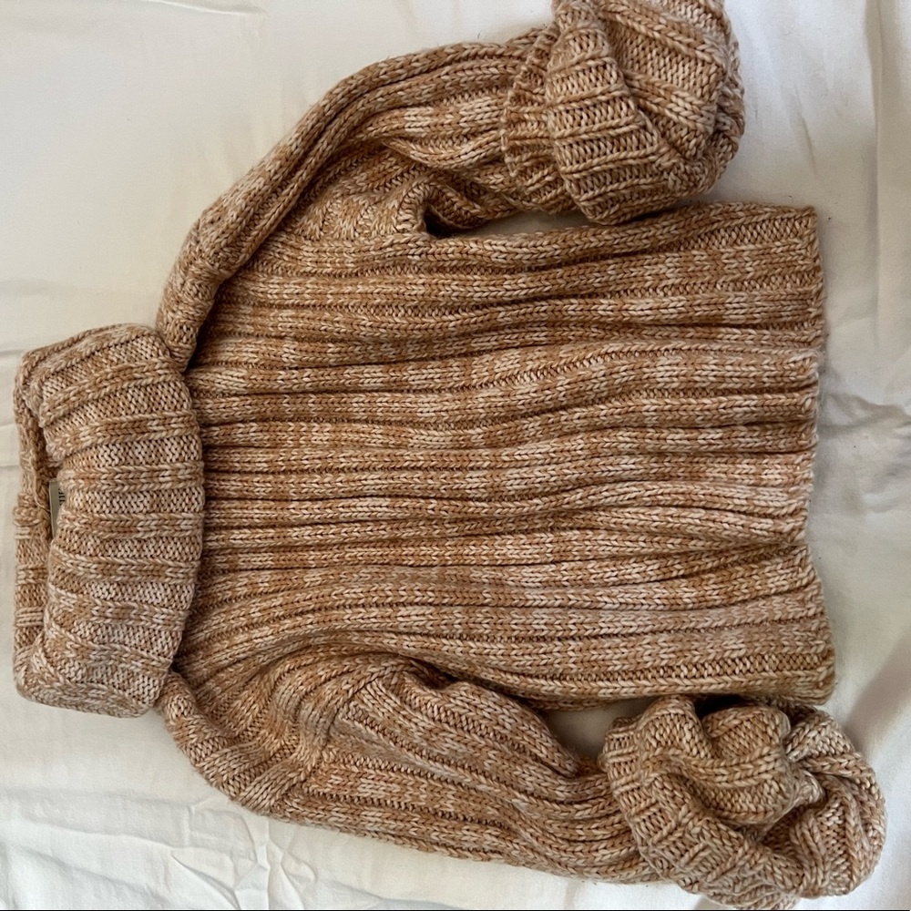 UO Cropped Knit Turtleneck